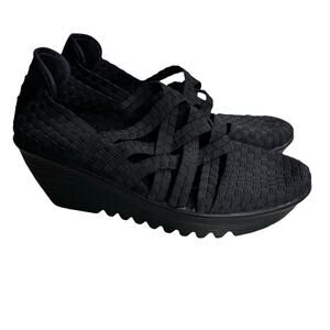 Bernie Mev. Black Strappy Wedge Platform Shoes Size 39 or U.S. Size 8 Woven